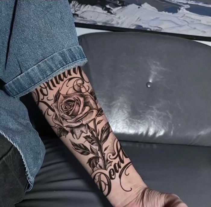 Сарнай бичиг Усан шивээс