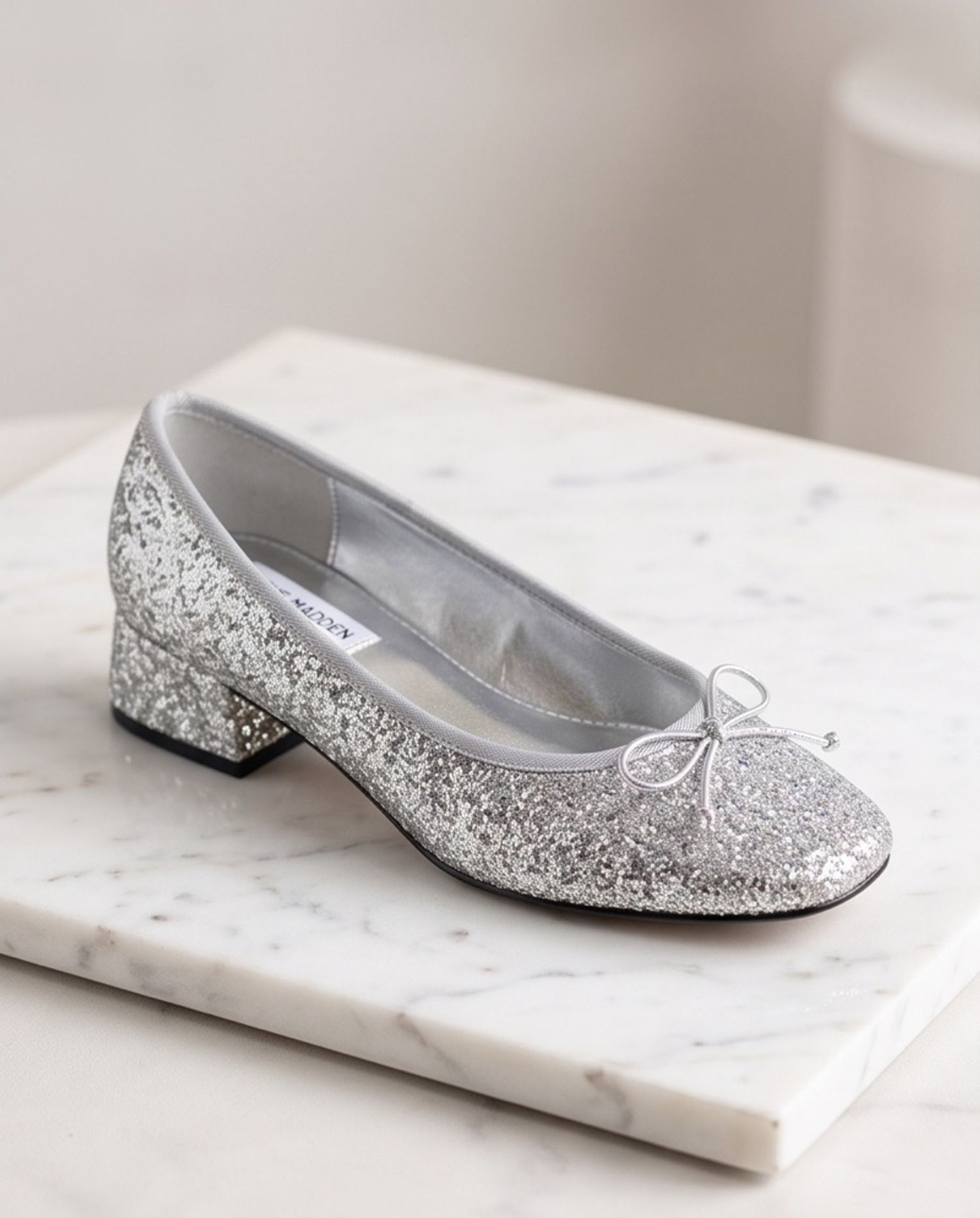 Steve Madden Silver Gl