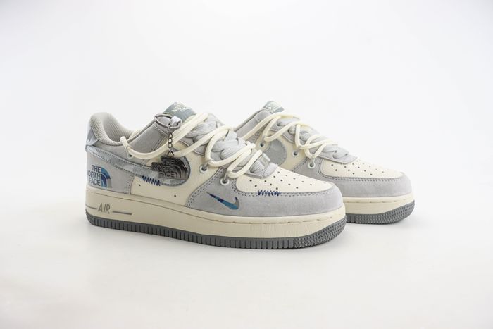 Nike Air Force 1 Low x the north face 20