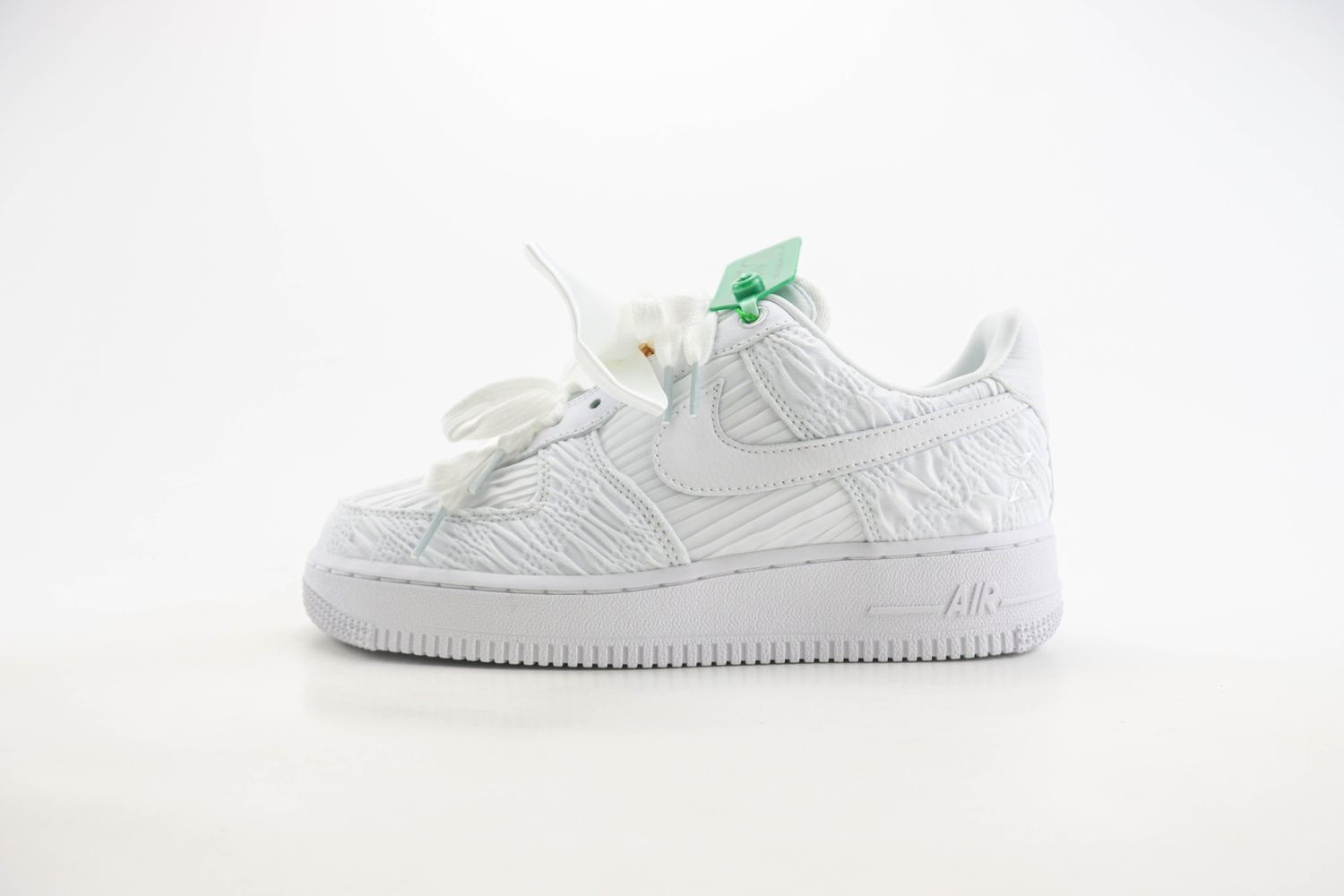 Nike Air Force 1 Low "Bow" 
