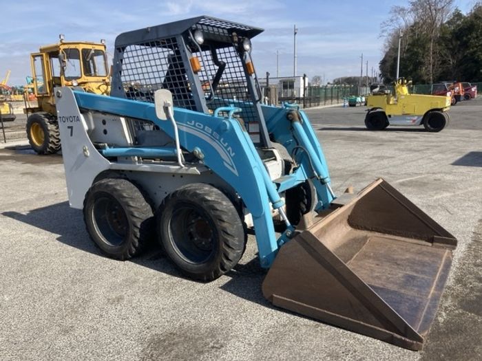Toyota skid steer