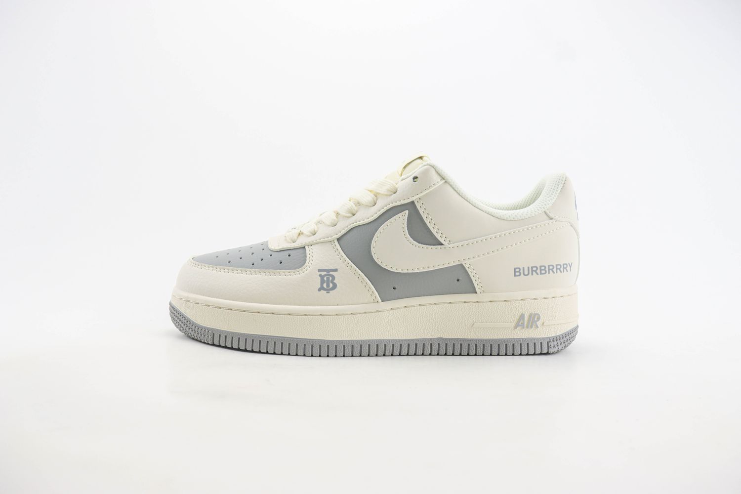  Nike Air Force 1 LOW x Burberry 06