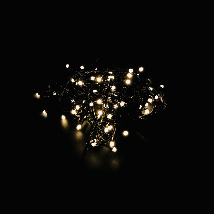 Гэрэл 9м, 100LED, жижиг толгойтой, сүүн асалттай, хар өнгийн кабелтай