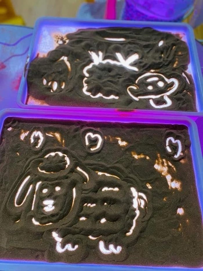 Гэрэлтдэг элсэн самбар