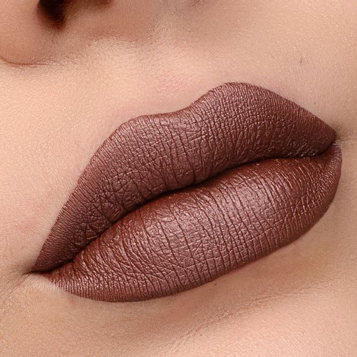 https://cdn.zochil.shop/8bf370f9-a59d-44c8-af74-df3426b07e35_t1500.jpg