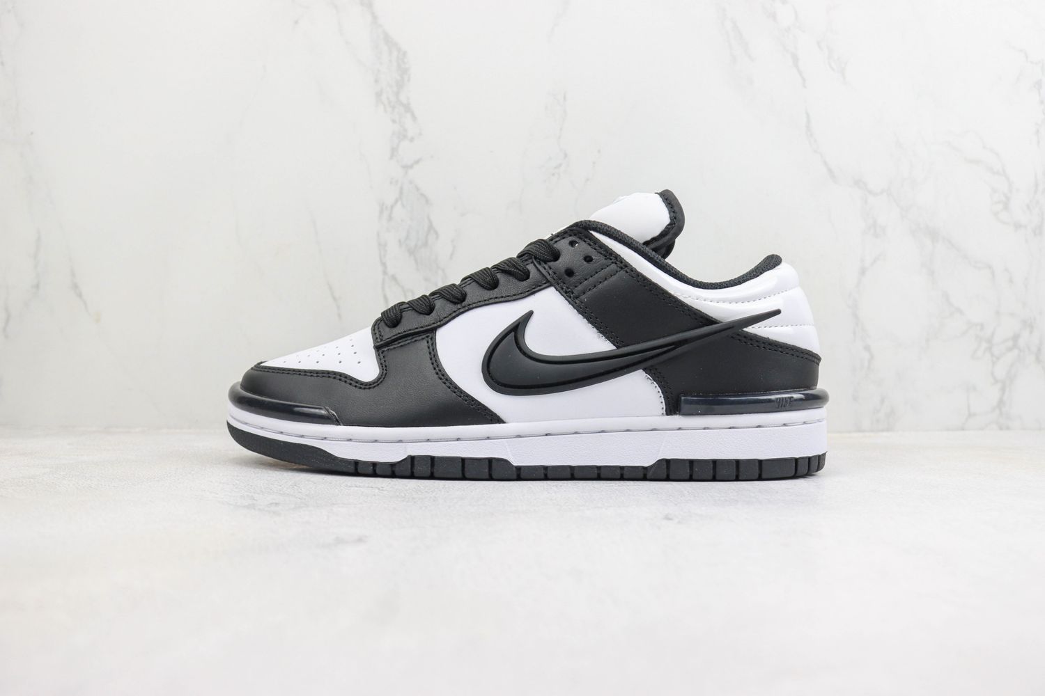 Nike Dunk Low Twist Panda AMBUSH 