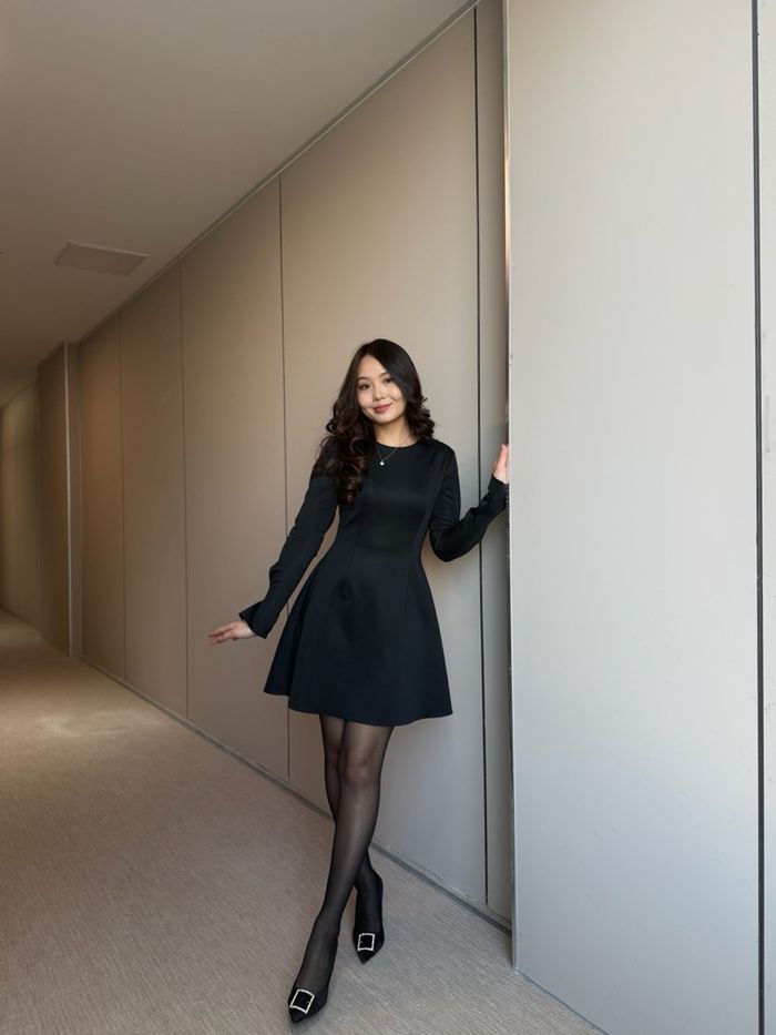 MINI BLACK DRESS 2025