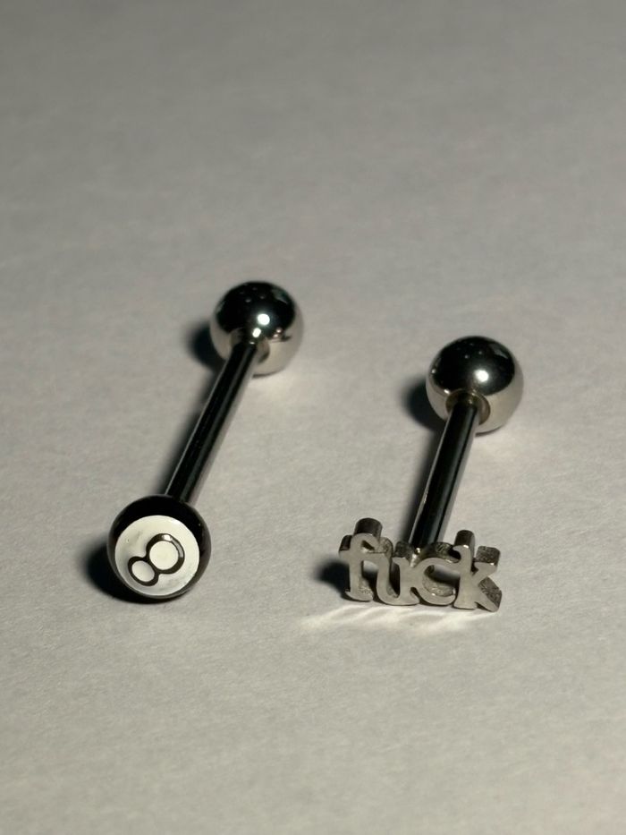 Хэлний ээмэг