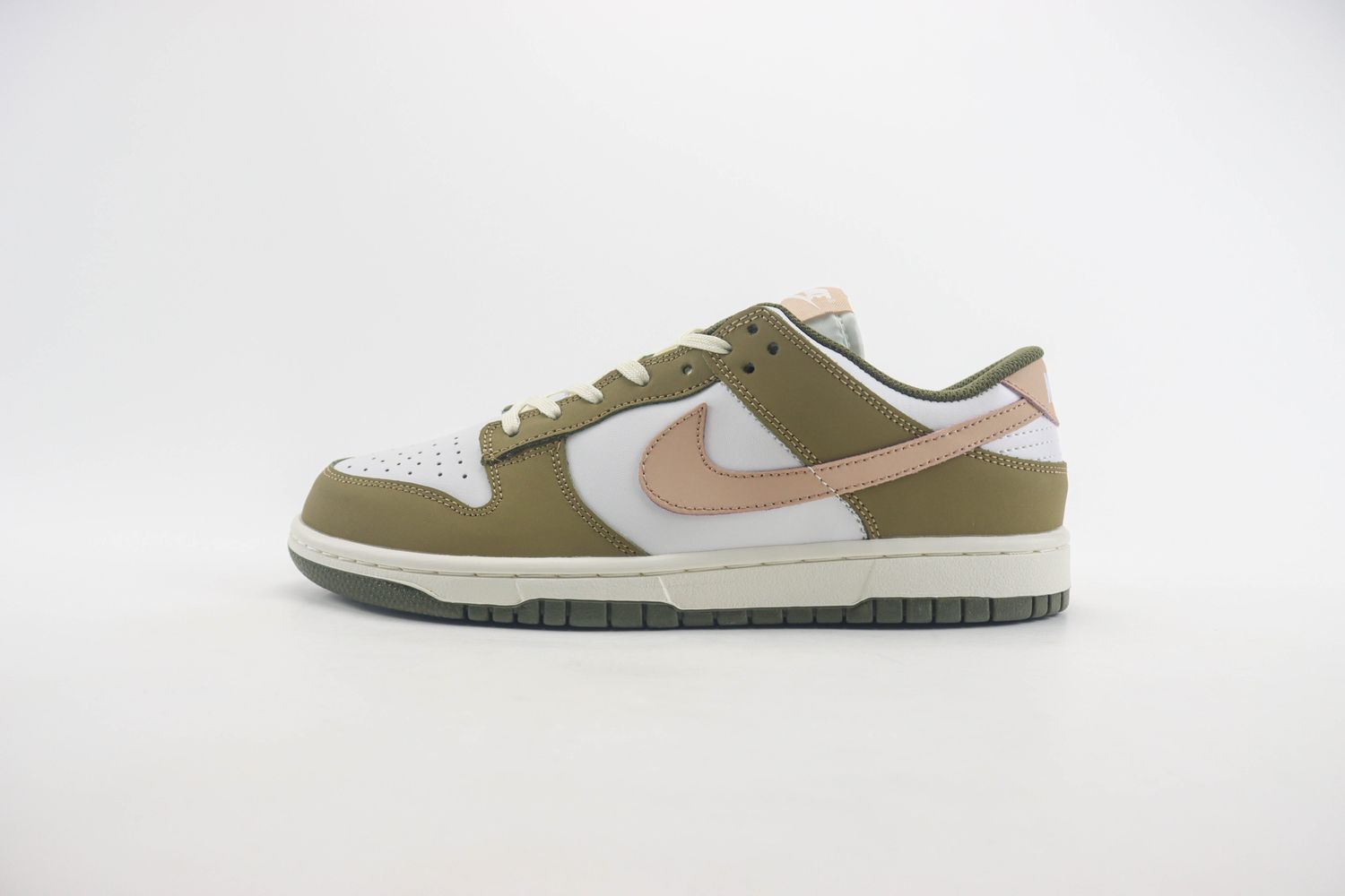 Nike Dunk Low Retro PRM Medium Olive