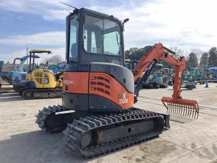 Hitachi excavator 
