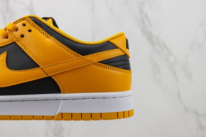 Dunk Low Championship Goldenrod