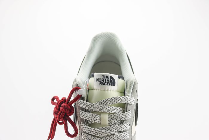 Nike Air Force 1 Low x The North Face 09