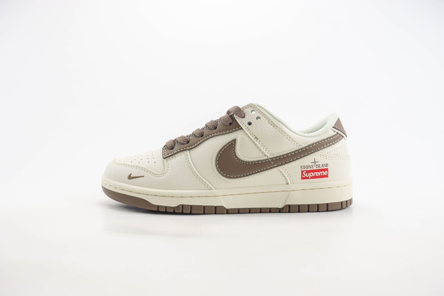Nike SB Dunk Low x Stone Island x supreme 03 