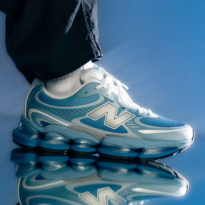 New Balance 2000 Blue