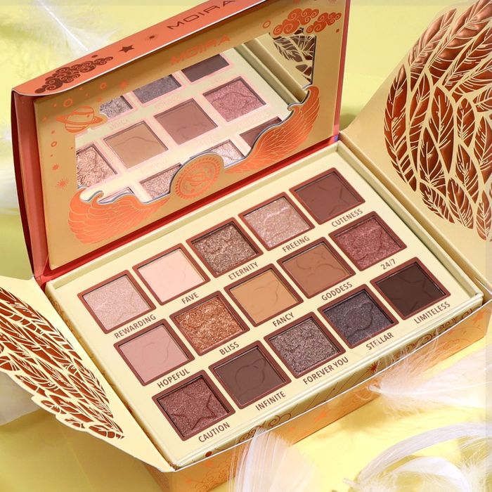 Moira chasing eternity palette