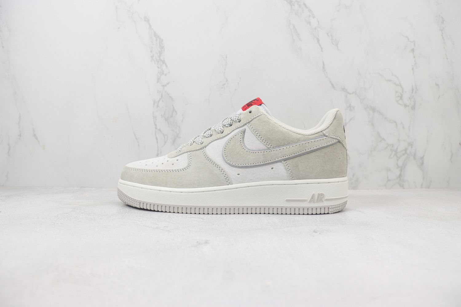 Nike Air Force 1 '07 LV8 'Light Bone'
