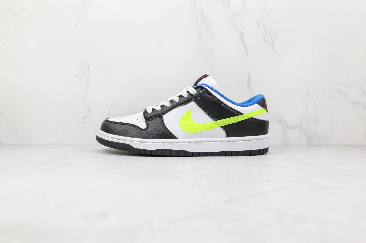 Nike Dunk Low Signal Blue Lemon Twist GS 