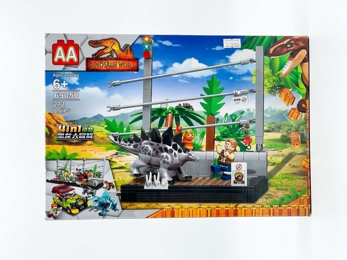 Dinosaur world lego /272 pcs /