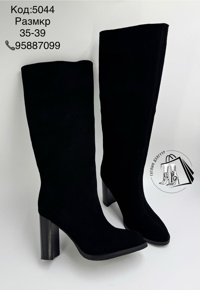 Цэвэр илгэн өсгийтэй өвлийн урт түрийтэй гутал