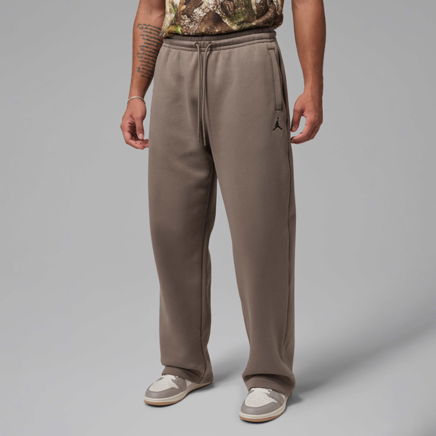 Men's Oversized Open-Hem Trousers