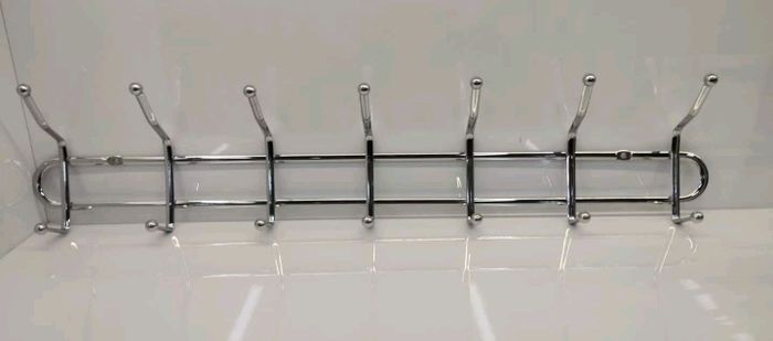 Хаддаг төмөр өлгүүр (хувцас)