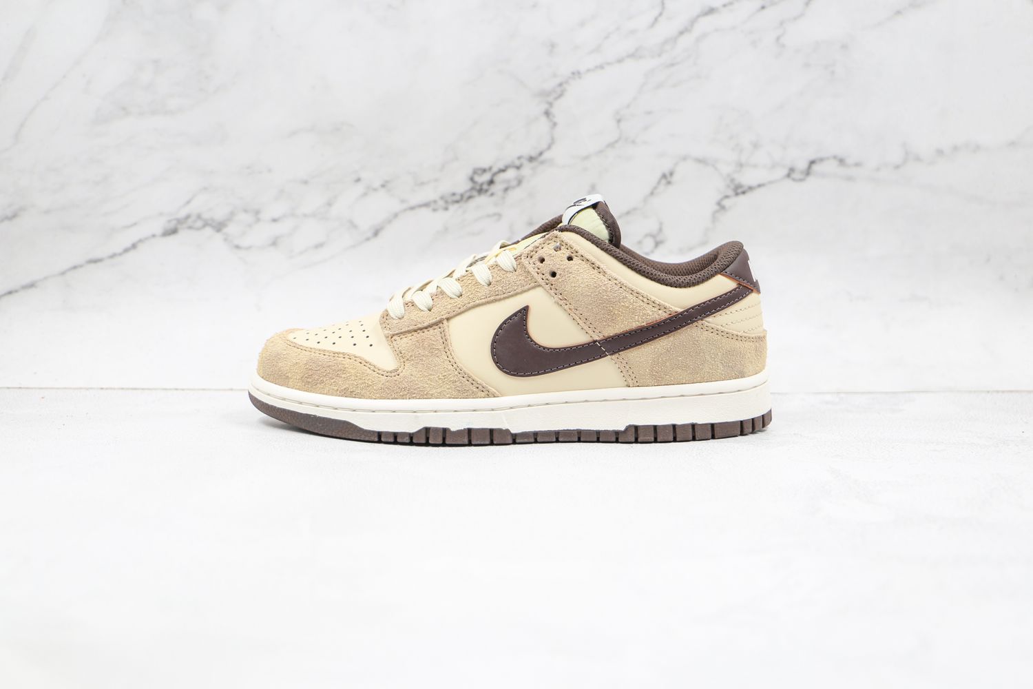 Dunk Low Retro PRM Animal Pack Giraffe