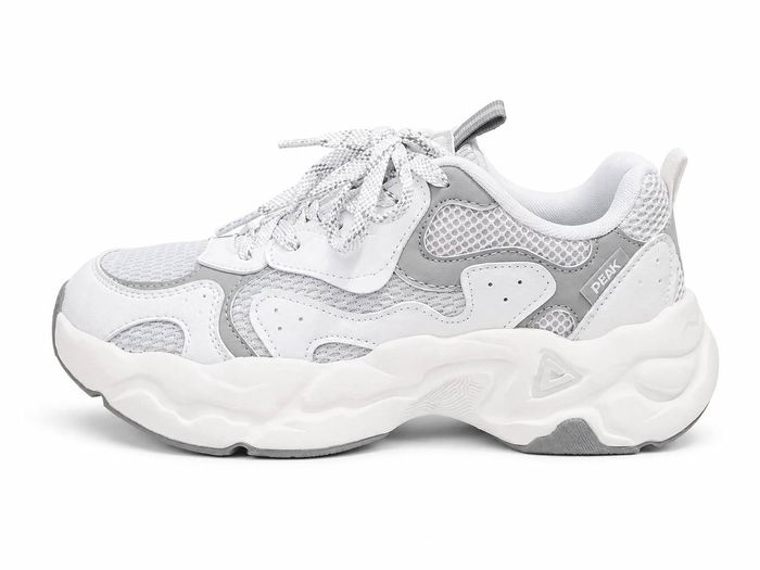 RETRO CASUAL SHOES