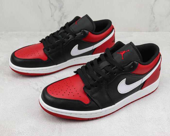 Jordan 1 Low Alternate Bred Toe
