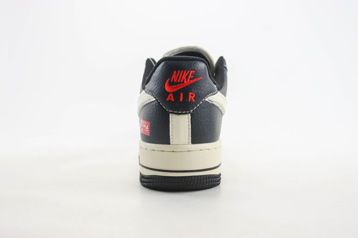 Nike Air Force 1Low x supreme 64