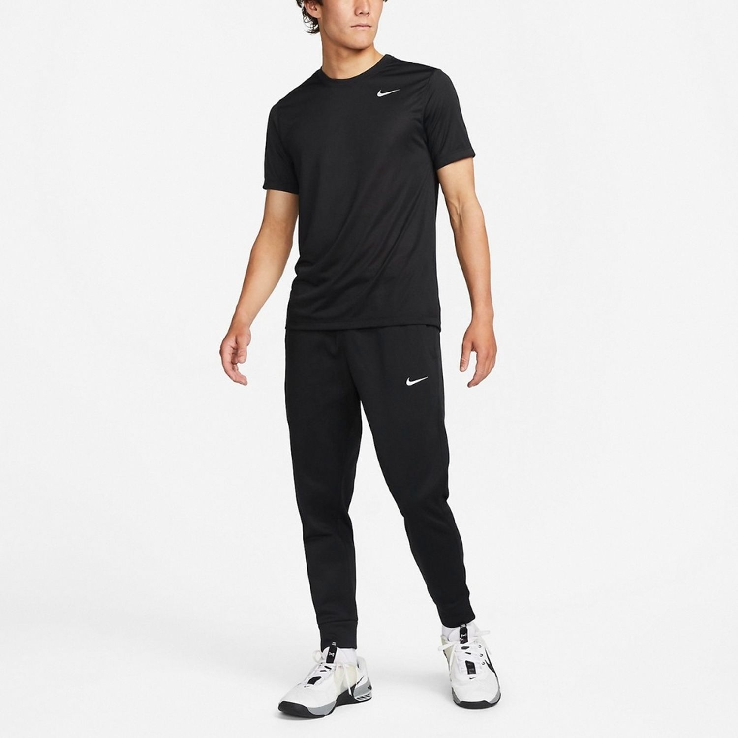 NIKE THERMA-FIT pants