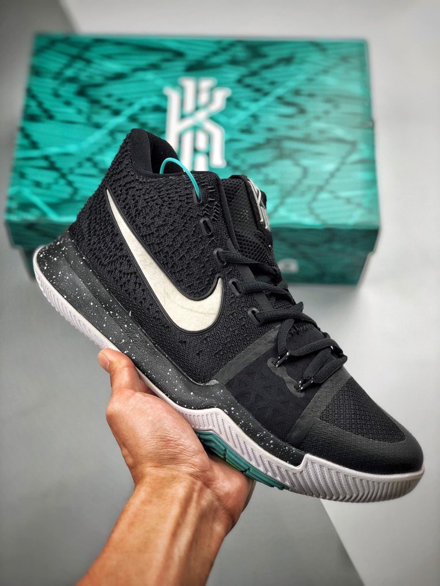 Nike Kyrie Low 3 “Black Ice”