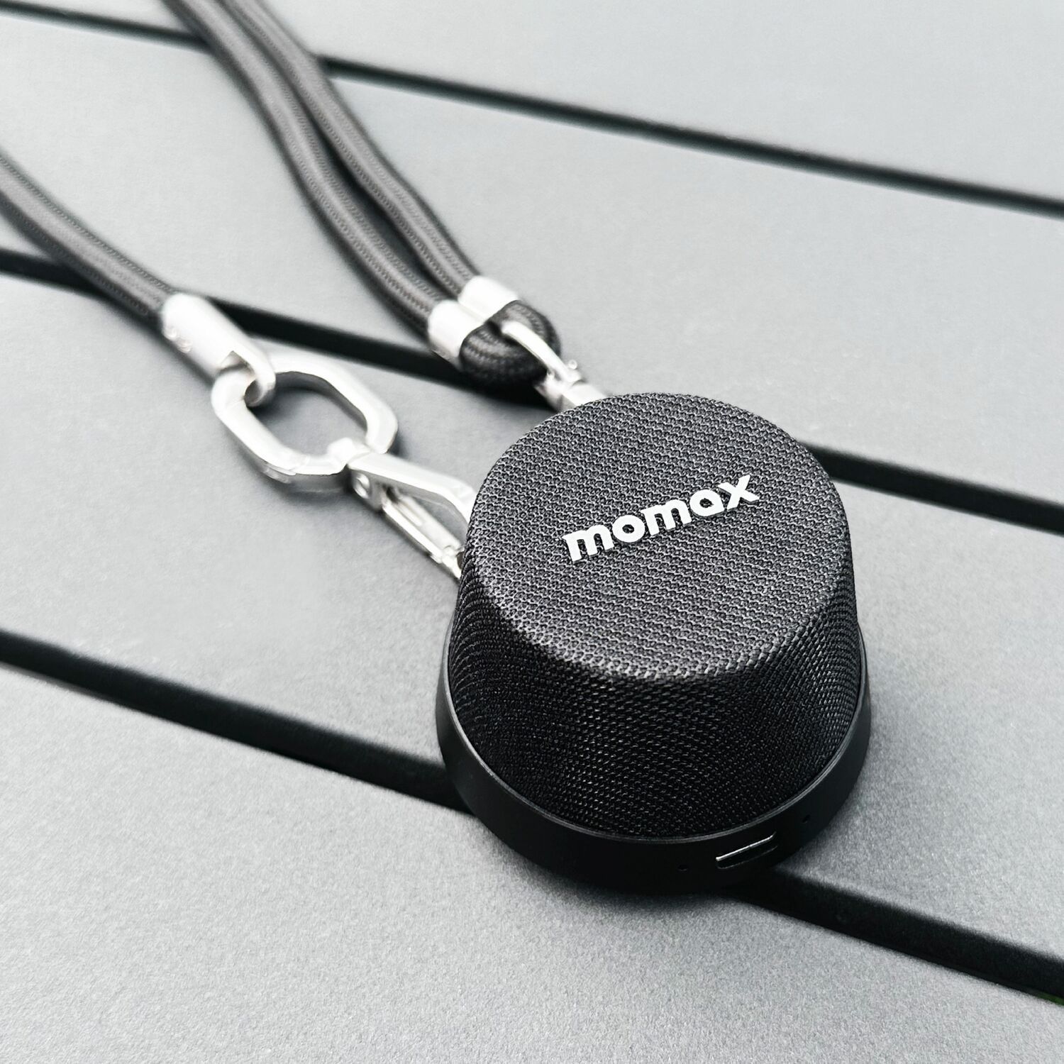 1-Vibe Go Magnetic Wireless speaker