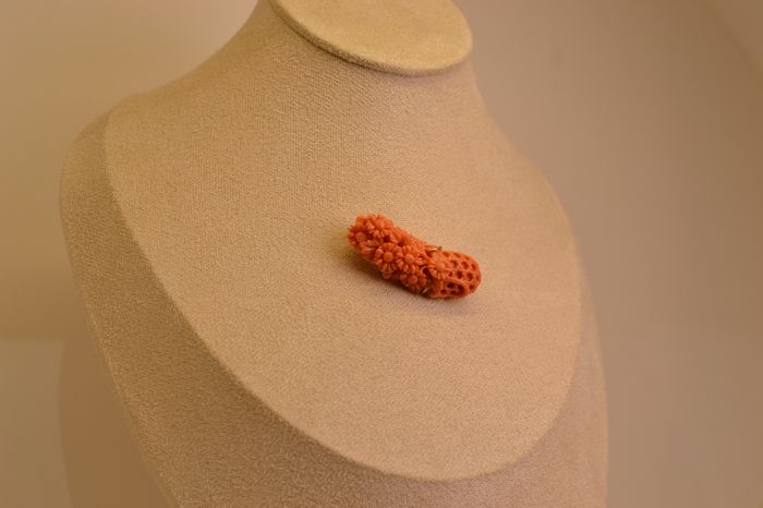 мом шүрэн  энгэрийн зүү