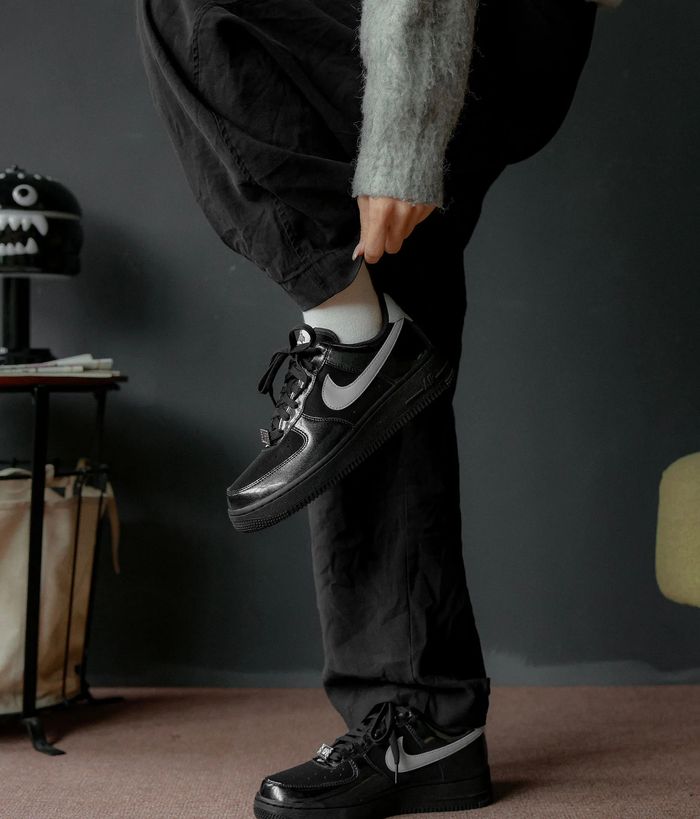 Nike Air Force 1 Low '07 LV8 Glam Rock Black White