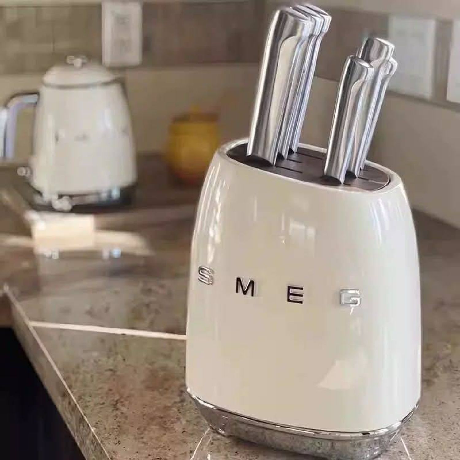 Хутганы ком SMEG 