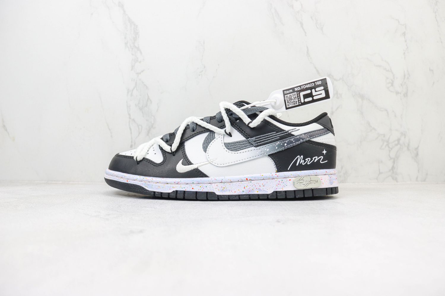  Nike SB Dunk Low 115