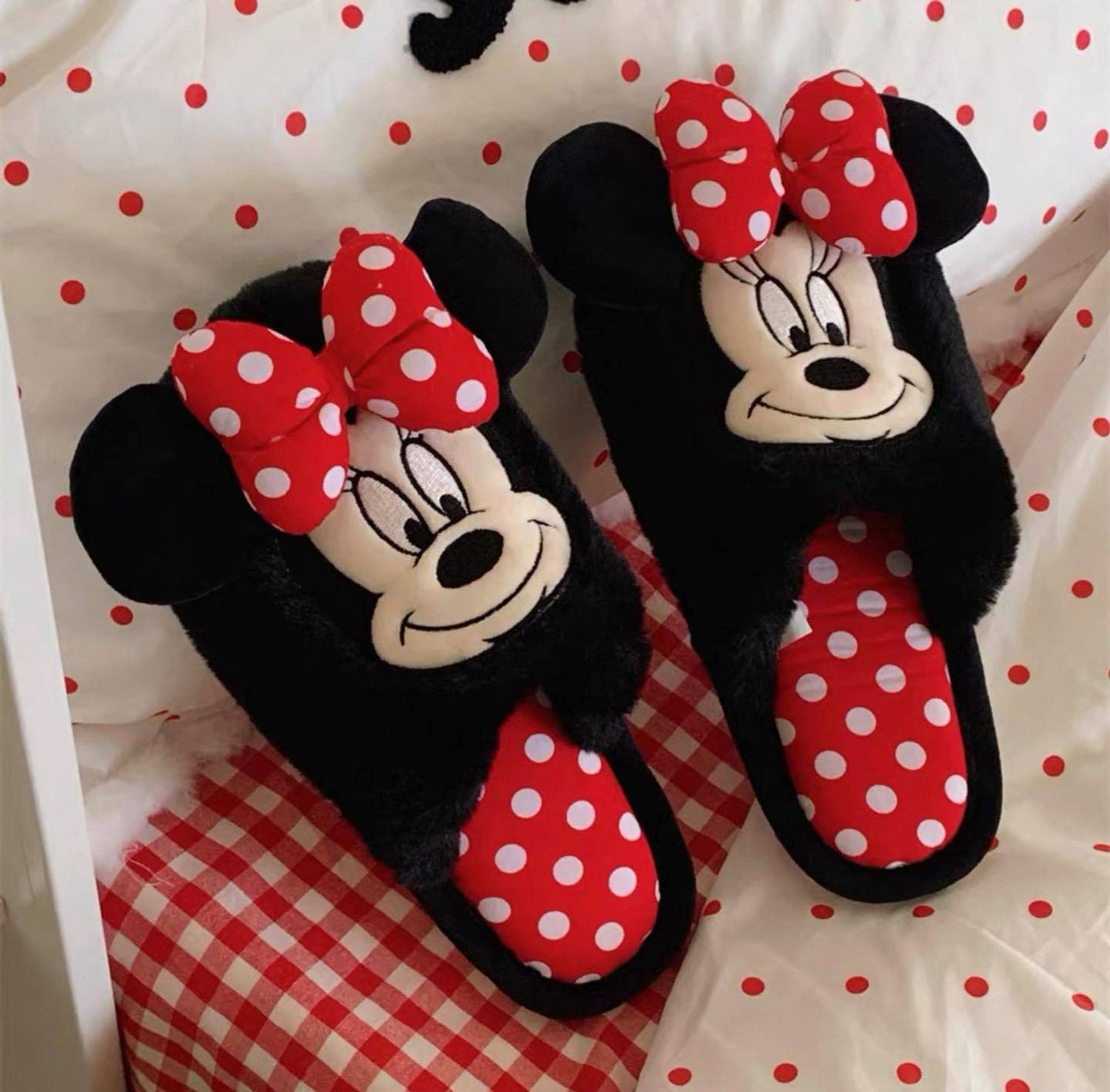 Сайн чанарын хөөрхөн тавчик  