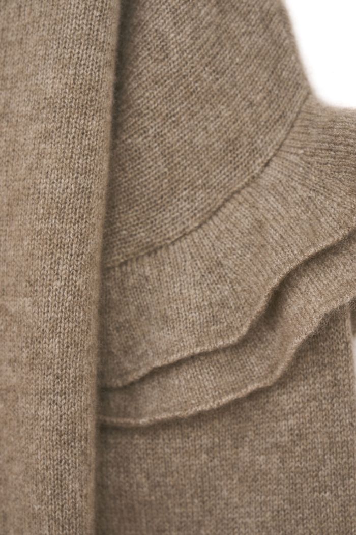 Цацагтай цамц