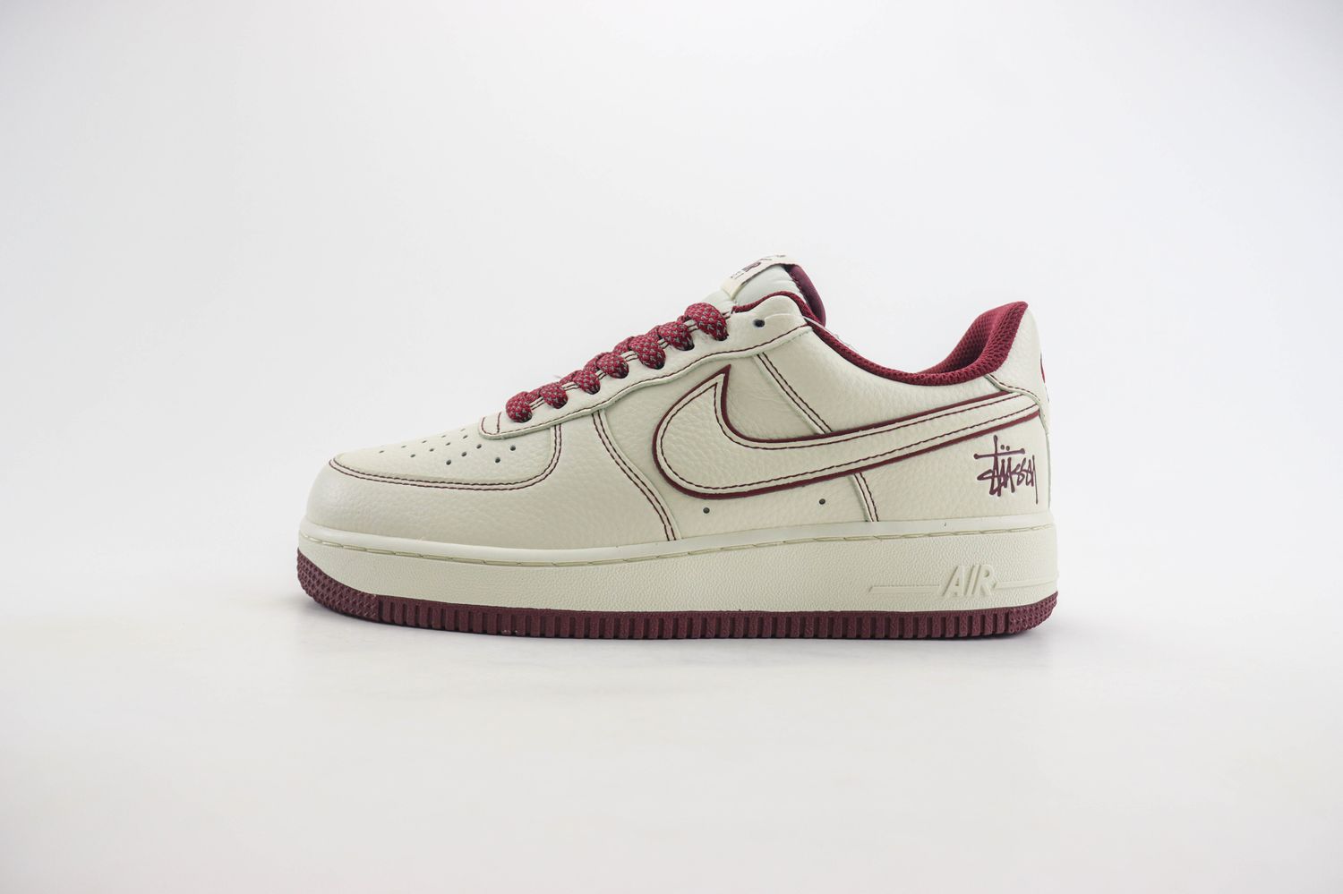 Nike Air Force 1 Low x Stussy 133