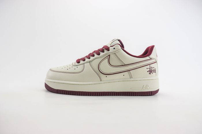 Nike Air Force 1 Low x Stussy 133