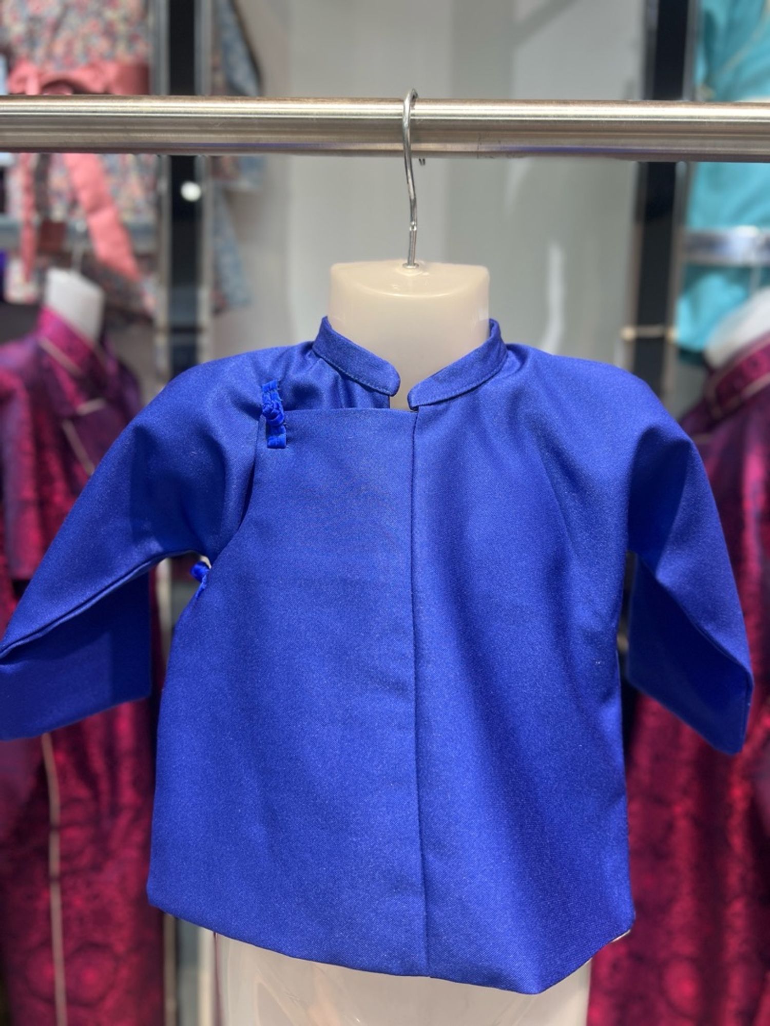 Хөх өнгөтэй баривч