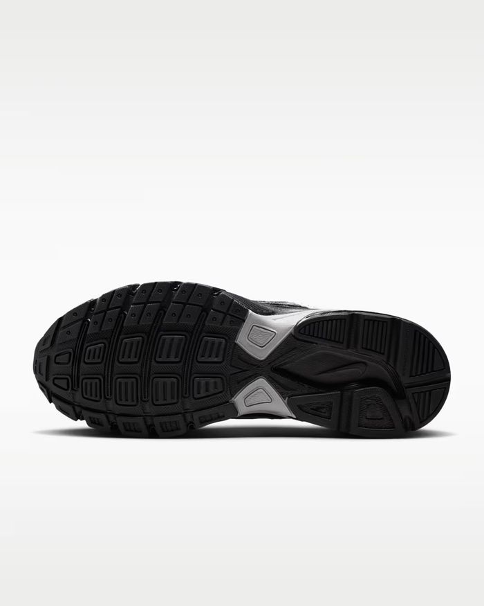 Nike Initiator
