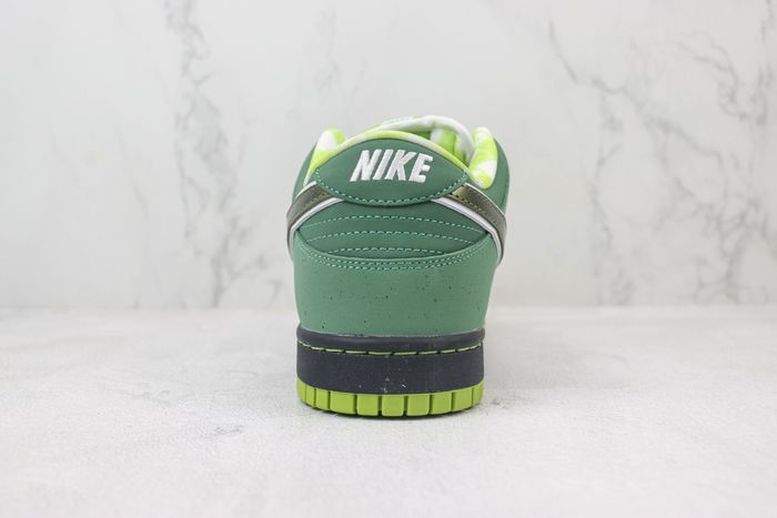 Nike SB Dunk Green Lobsters