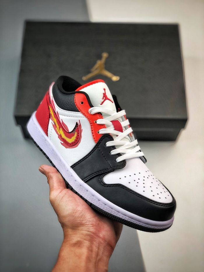 Air Jordan 1 Low
