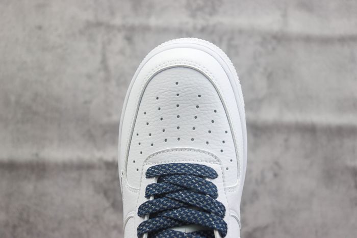 Nike Air Force 1'07 Low Beige Dark Blue Two-tone