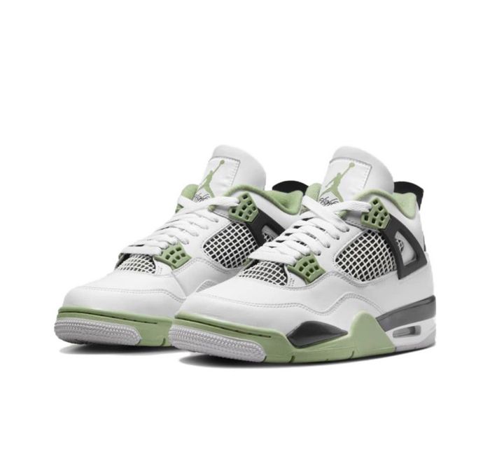 Air Jordan 4 'Oil Green'
