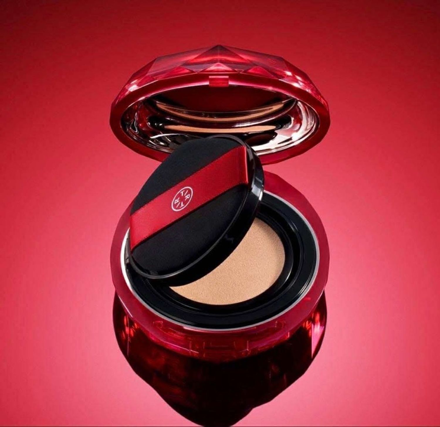 Tir Tir ruby mesh cusion