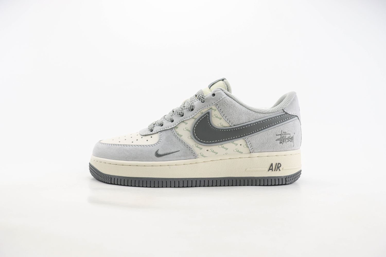 Nike Air Force 1 Low x Stussy 80