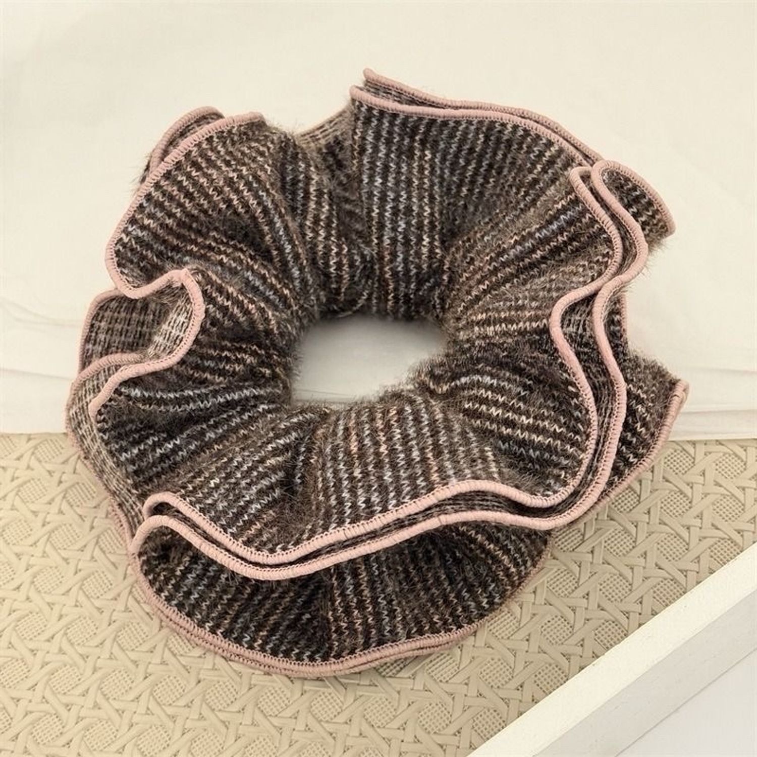 Үсний боолт