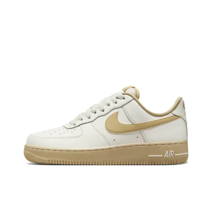 Nike Air Force 1 07 Sail Sesame Women's